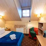 Old Town Market , Self Check-in Апартаменти